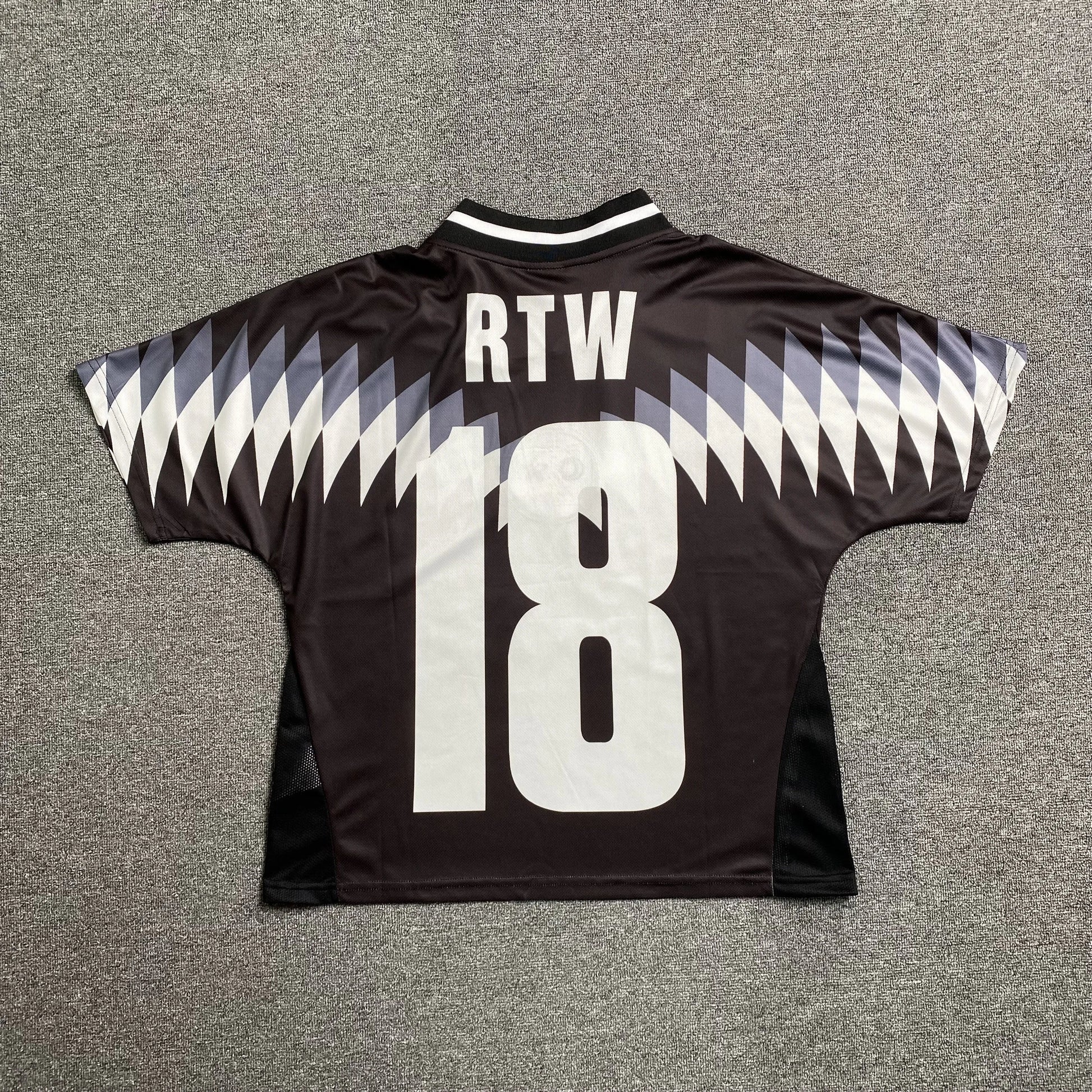 corteiz-club-rtw-football-jersey-black-2-Drip Store Argentina