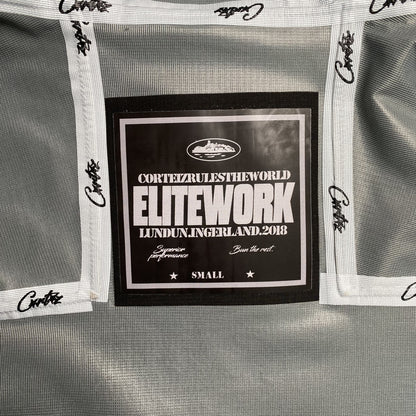 corteiz-elitework-waterproof-shell-jacket-grey-12-Drip Store Argentina