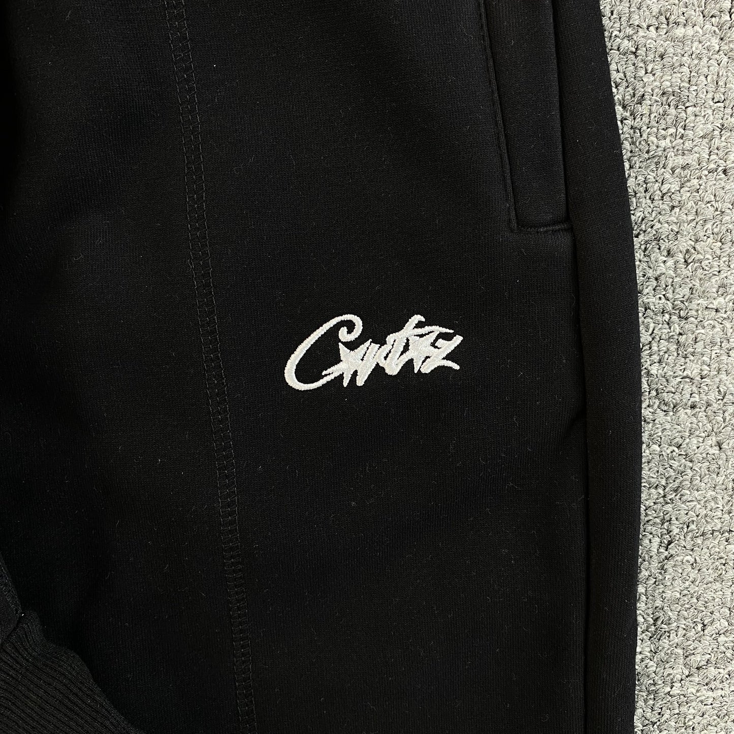 Corteiz HMP Open Hem Pants Black