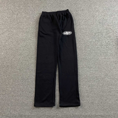 Corteiz Island Puff Print Open Hem Pants Black