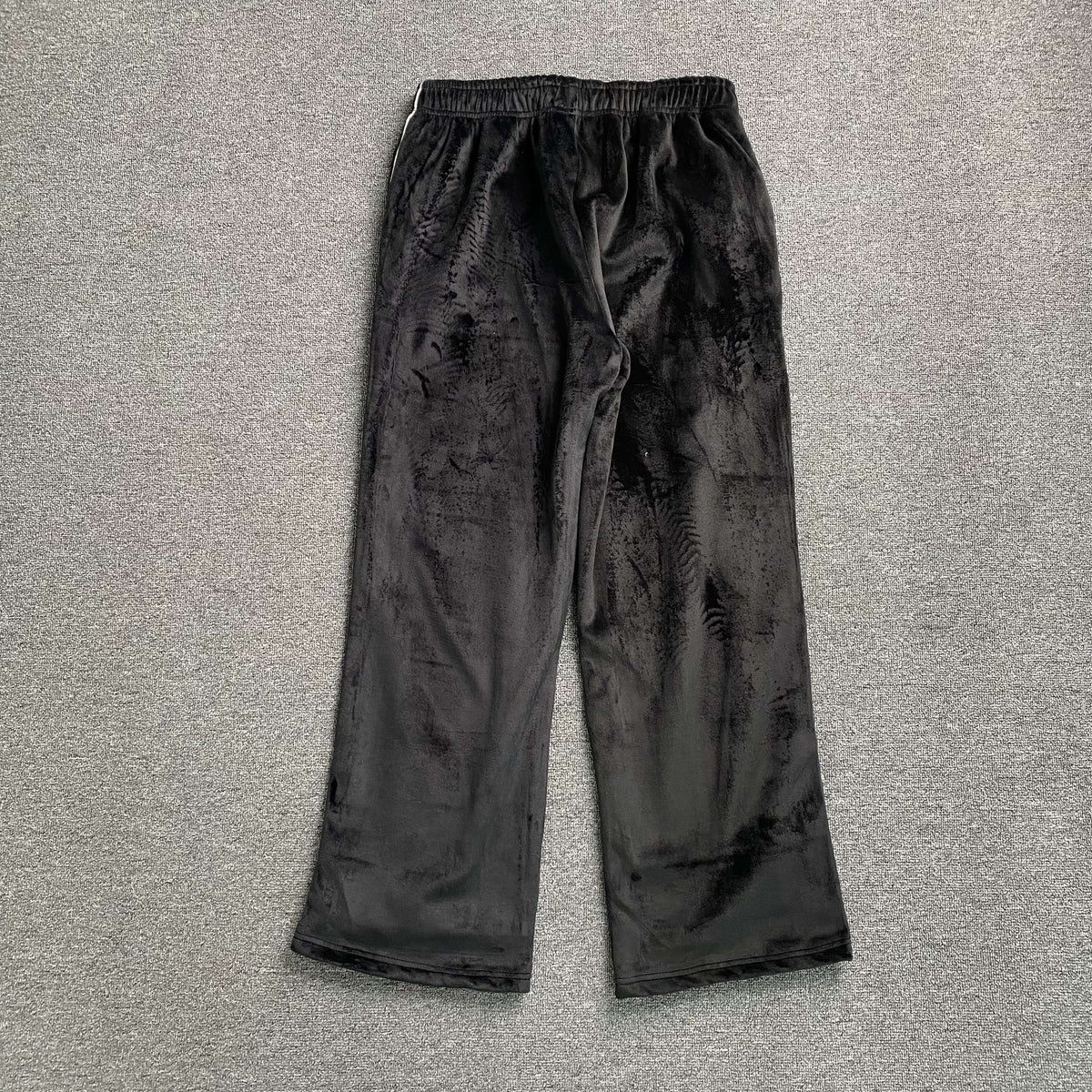 Corteiz VVS Velour Pant Black