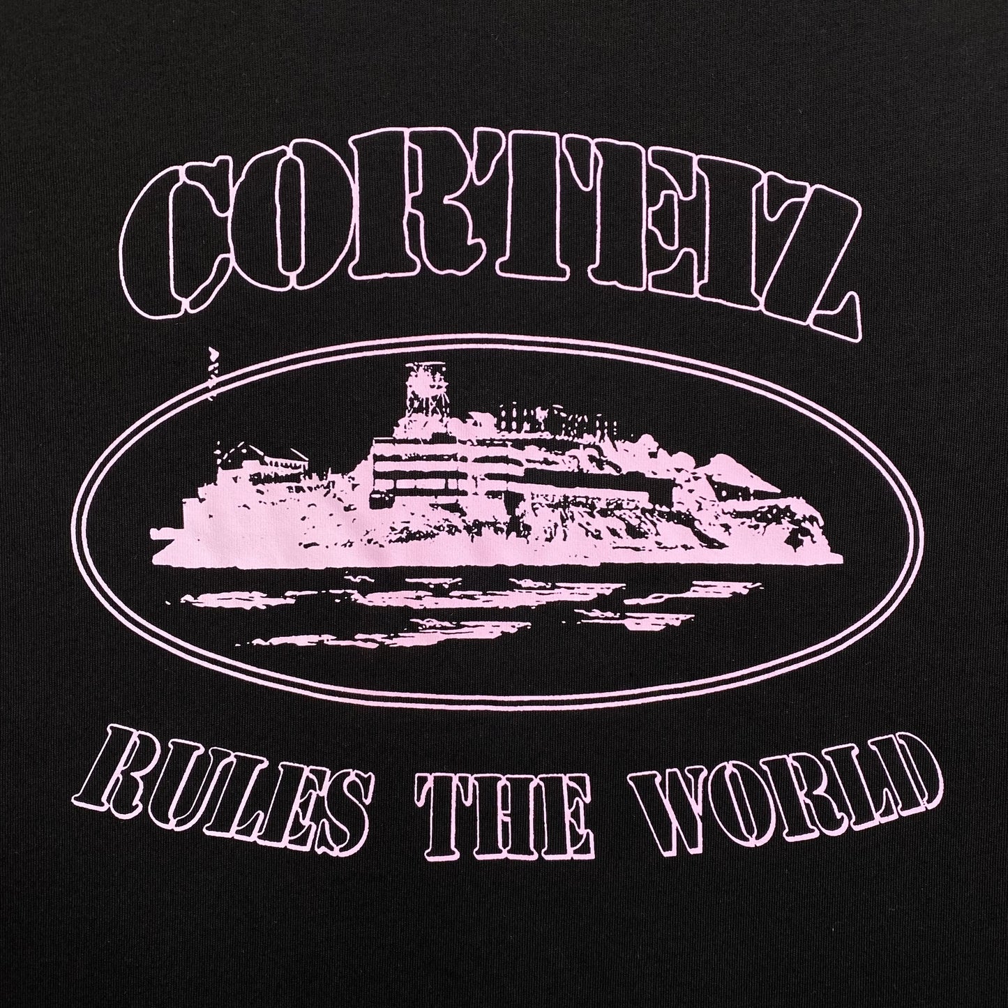 CORTEIZ ALCATRAZ RULES THE WORLD TEE BLACK