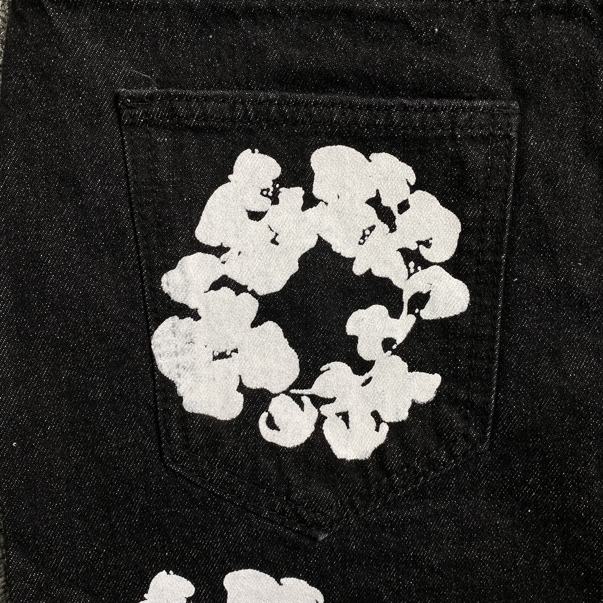 Denim Tears The Cotton Wreath Jean Short Black-Drip Store Argentina
