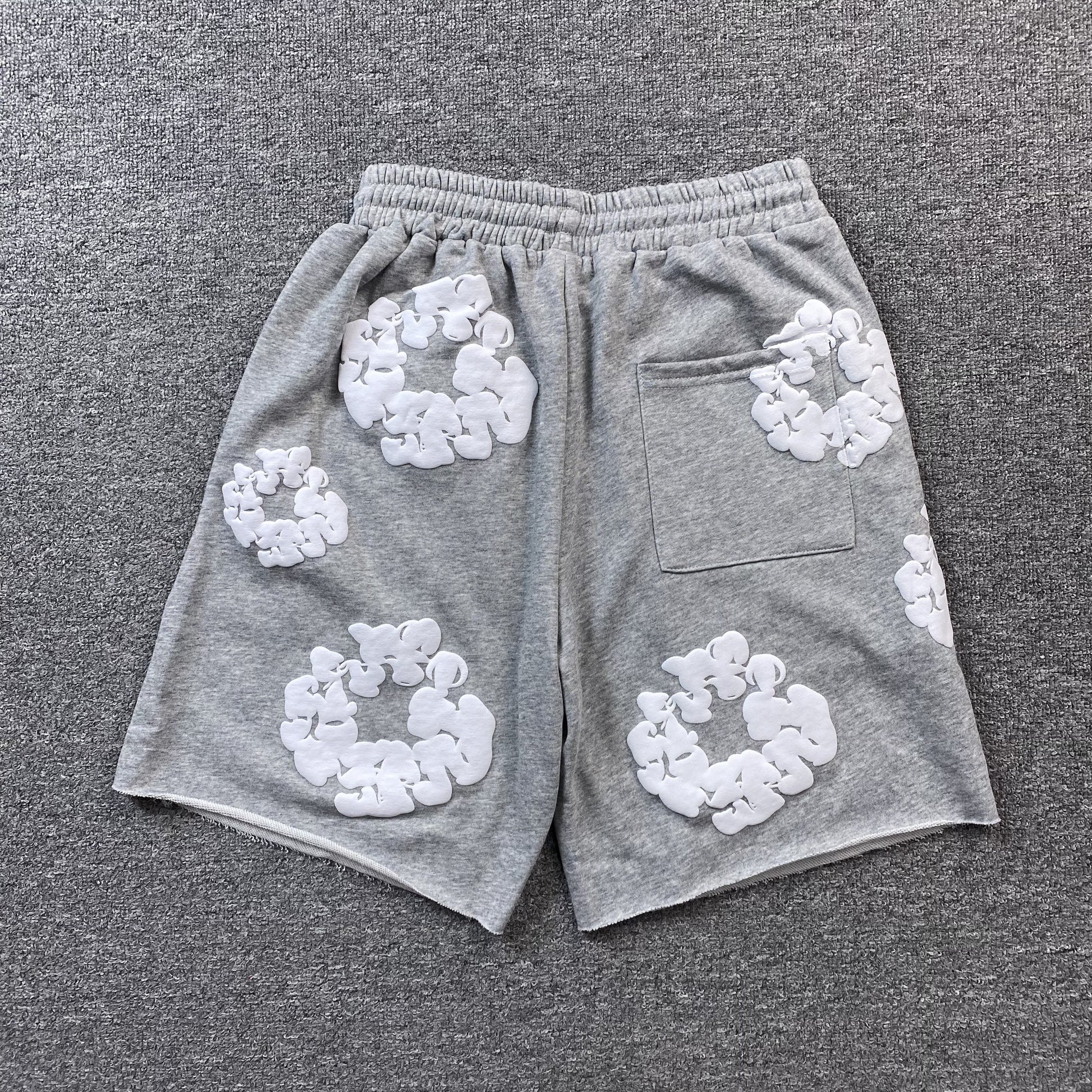 Denim Tears The Cotton Wreath Shorts Grey-Drip Store Argentina