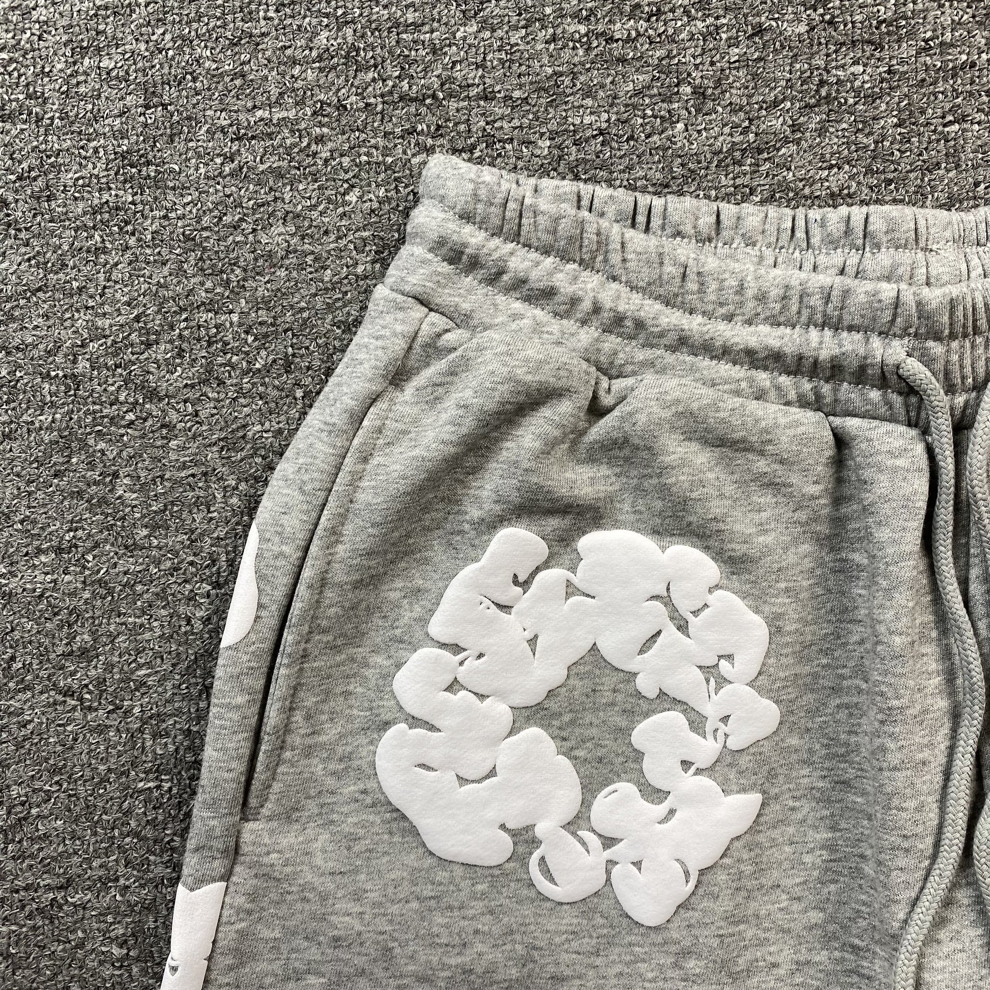 Denim Tears The Cotton Wreath Shorts Grey-Drip Store Argentina