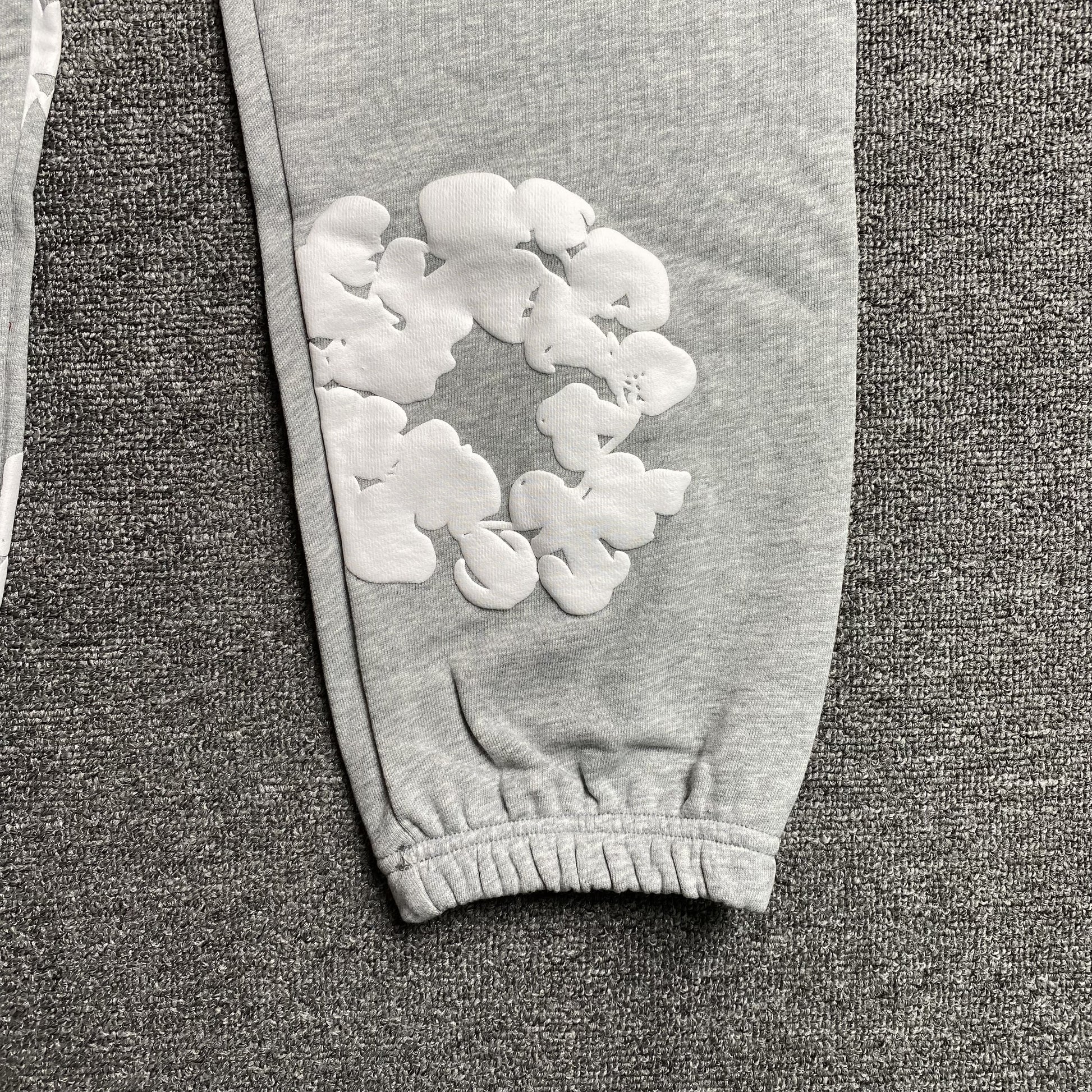 Denim Tears The Cotton Wreath Sweatpants Grey-Drip Store Argentina