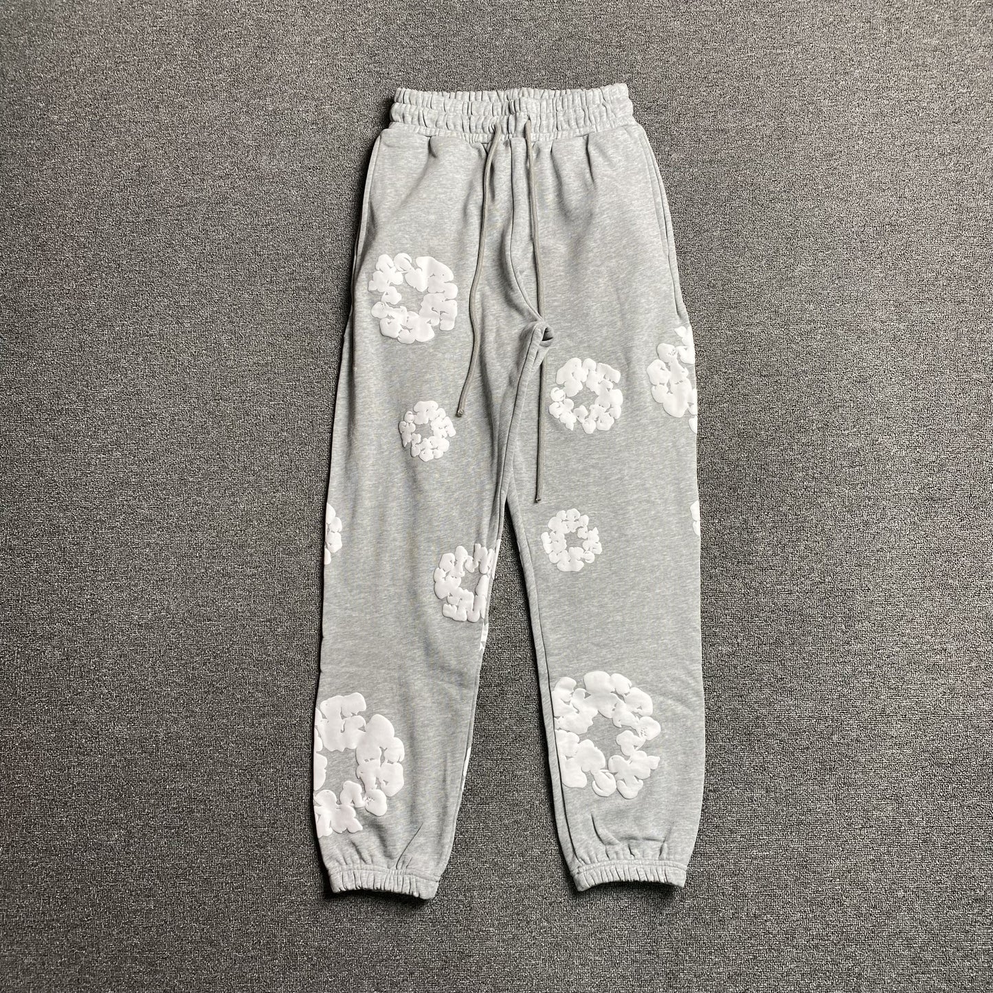Denim Tears The Cotton Wreath Sweatpants Grey-Drip Store Argentina