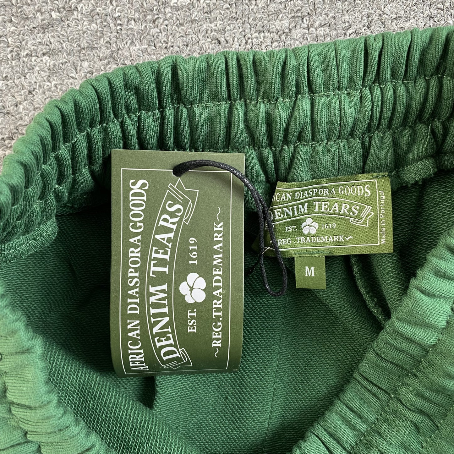 denim-tears-x-cpfm-cactus-tears-wreath-shorts-green-10-Drip Store Argentina