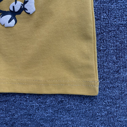denim-tears-x-cpfm-cactus-tears-wreath-tee-yellow-5-Drip Store Argentina