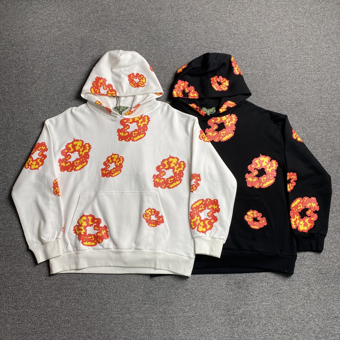 denim-tears-x-offset-wreath-hoodie-black-6-Drip Store Argentina