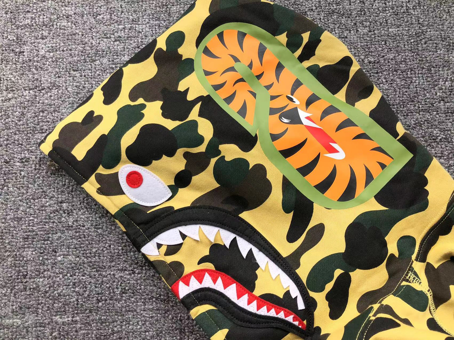 BAPE 1ST CAMO SHARK FULL ZIP HOODIE YELLOW