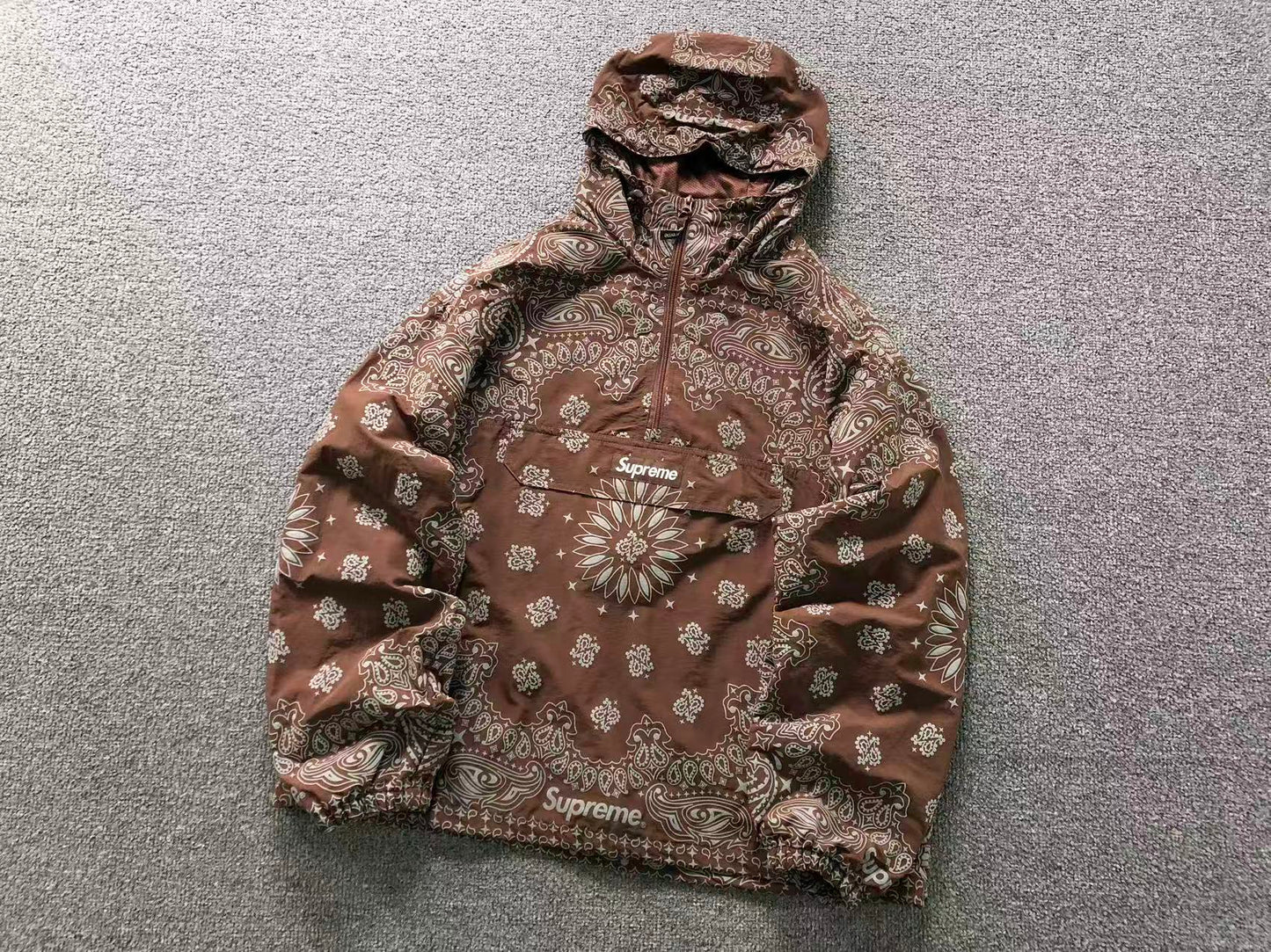 Supreme Reflective Bandana Anorak Brown