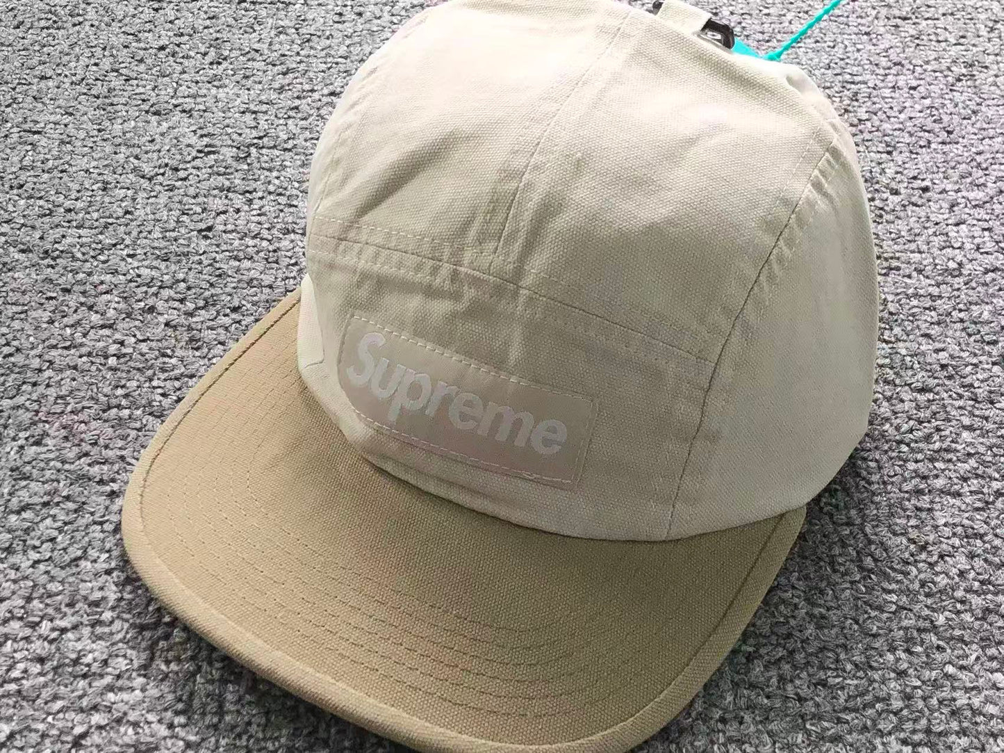 Supreme Ventile Camp Cap Natural