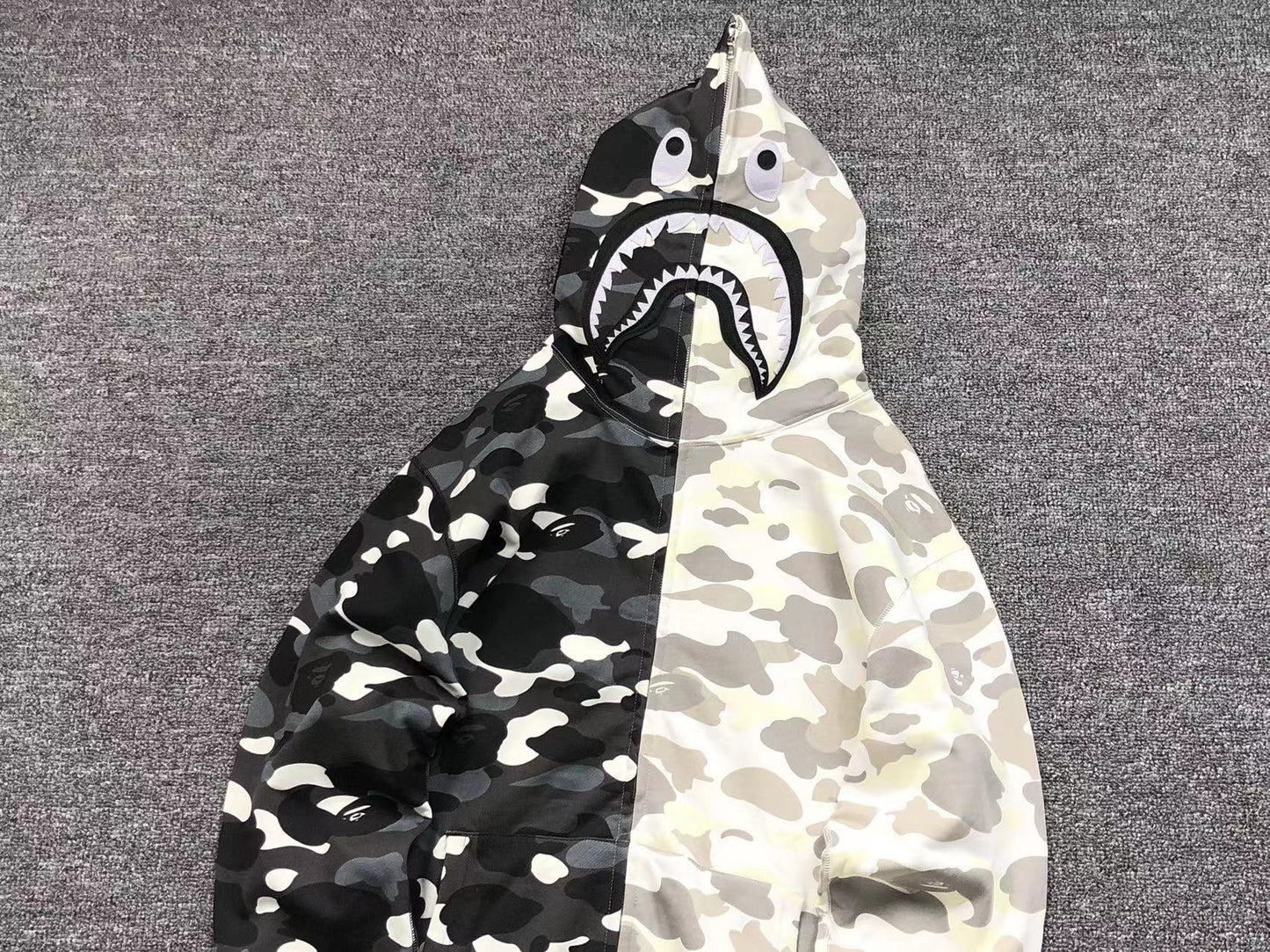 BAPE CITY CAMO HALF SHARK FULL ZIP HOODIE BLACK WHITE