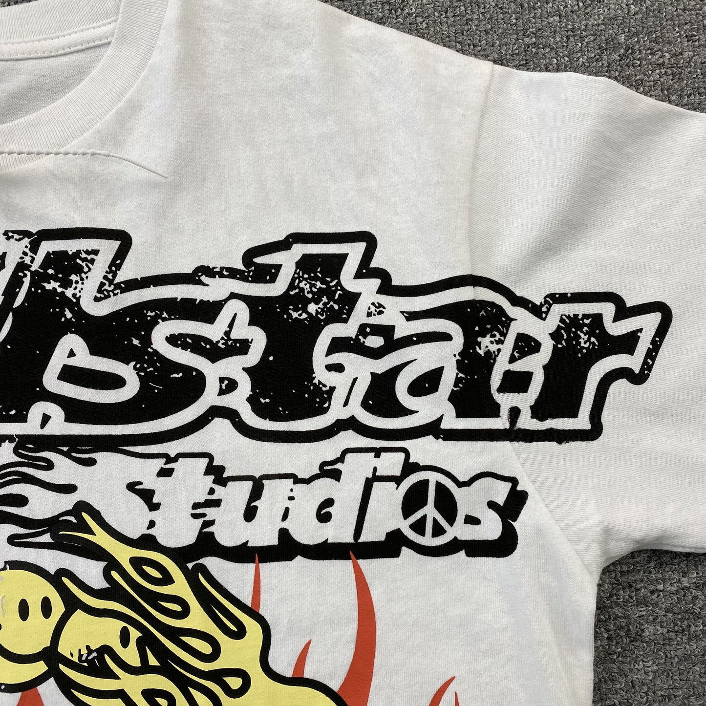 HELLSTAR STUDIOS GLOBE TEE WHITE