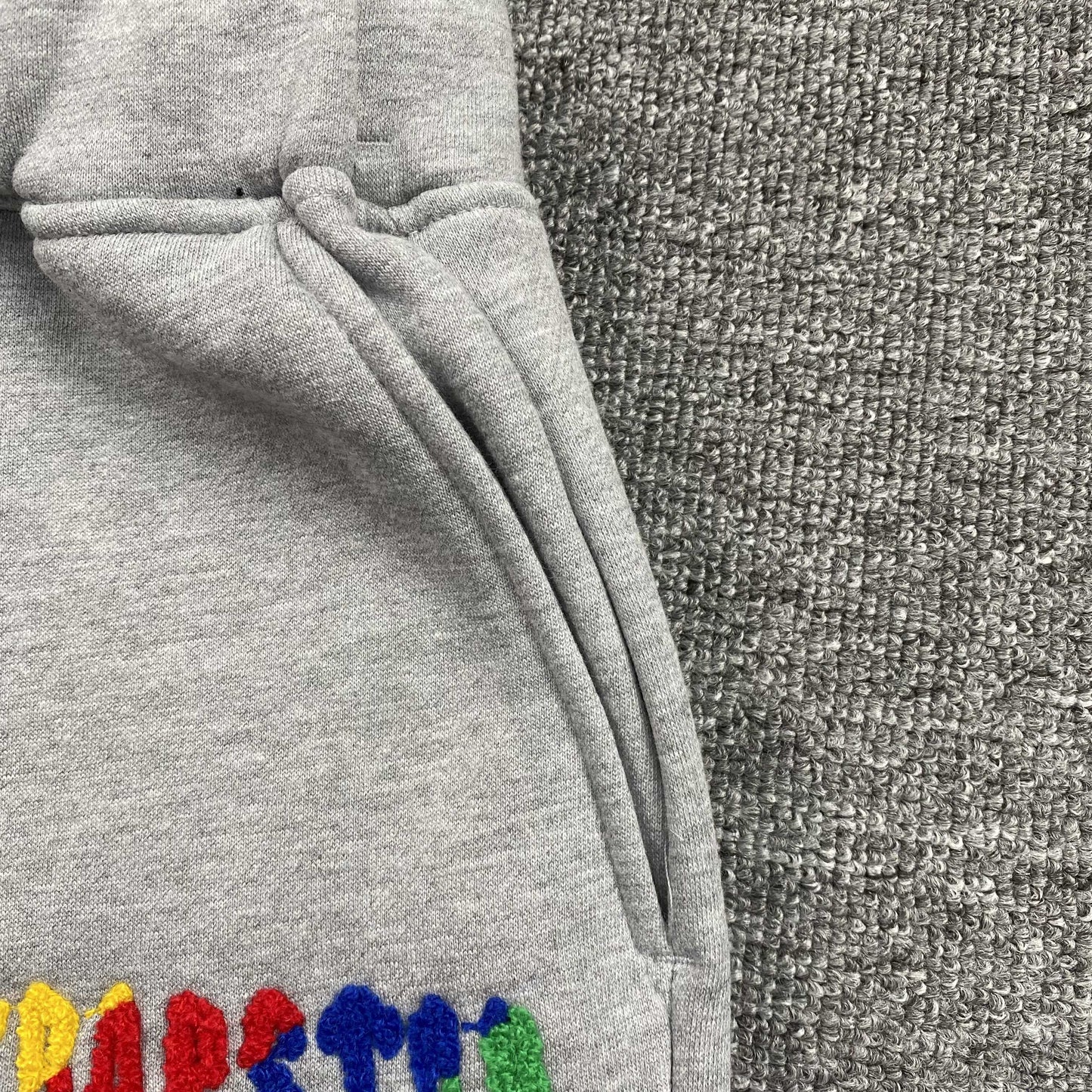 TRAPSTAR CHENILLE DECODED TRACKSUIT GREY CANDY