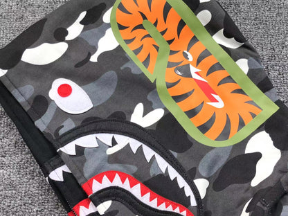 BAPE CITY CAMO SHARK WIDE FULL ZIP DOUBLE HOODIE BLACK