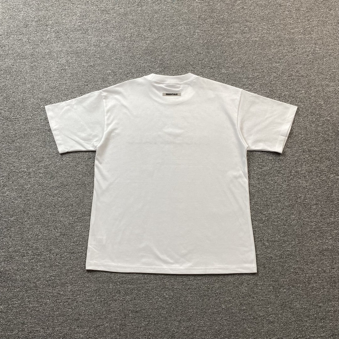 fear-of-god-essentials-boxy-t-shirt-applique-logo-white-3-Drip Store Argentina
