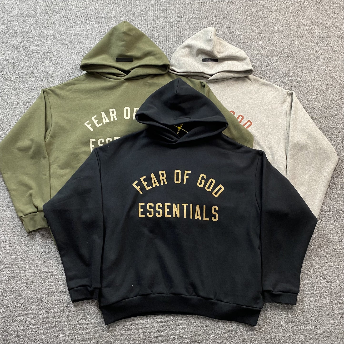 fear-of-god-essentials-hoodie-military-5-Drip Store Argentina