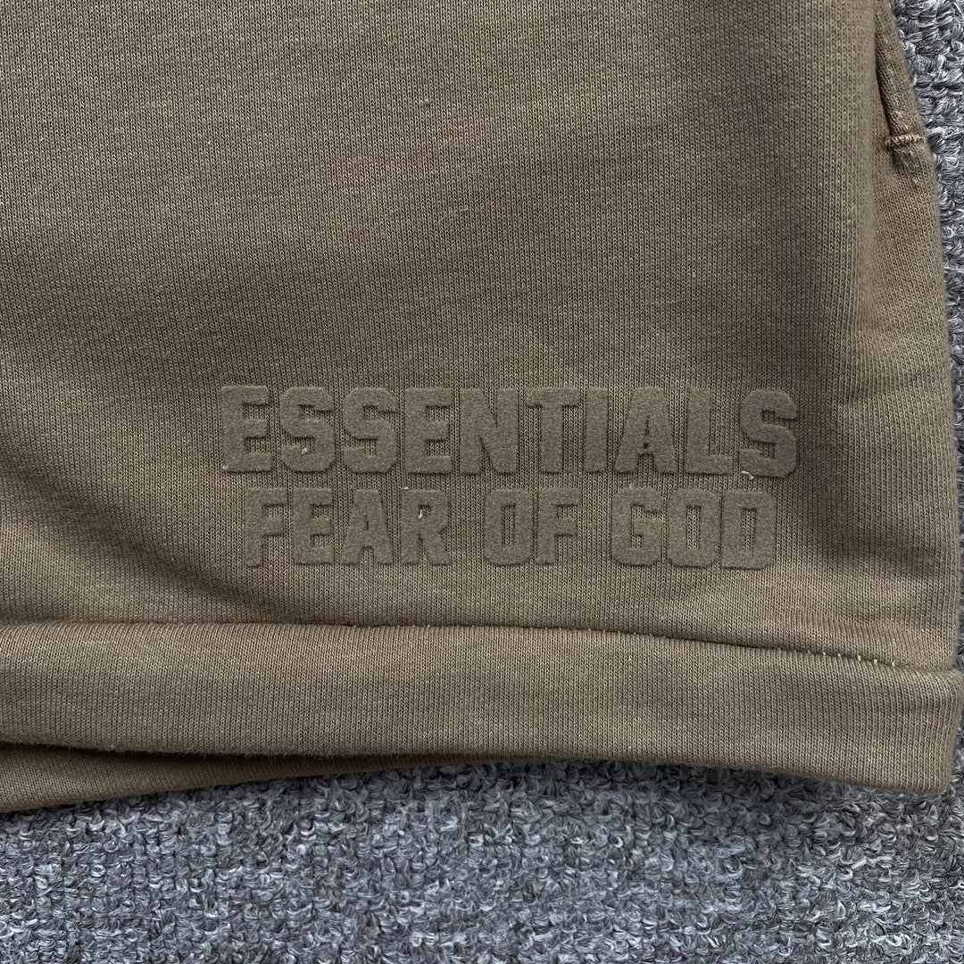 fear-of-god-essentials-shorts-wood-3-Drip Store Argentina