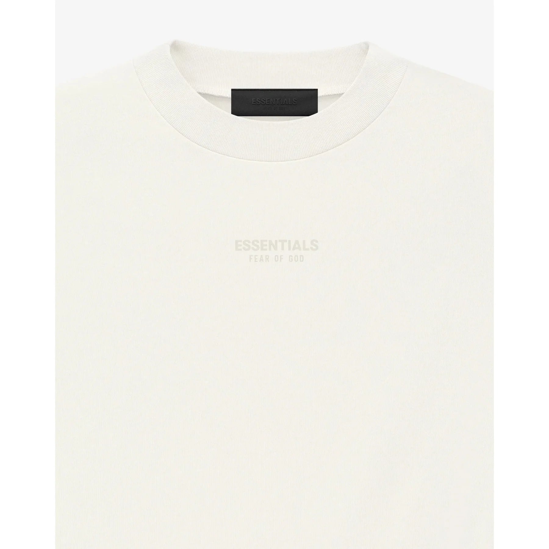 fear-of-god-essentials-small-logo-tee-cloud-dancer-2-Drip Store Argentina
