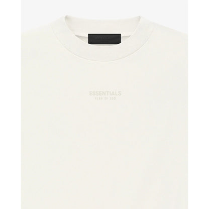 fear-of-god-essentials-small-logo-tee-cloud-dancer-2-Drip Store Argentina