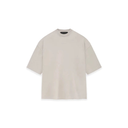 fear-of-god-essentials-small-logo-tee-silver-cloud-Drip Store Argentina