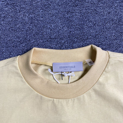 fear-of-god-essentials-tee-egg-shell-4-Drip Store Argentina