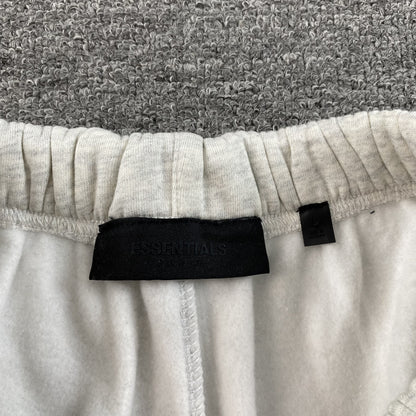 fear-of-god-essentials-wnba-shorts-grey-6_68cee834-Drip Store Argentina
