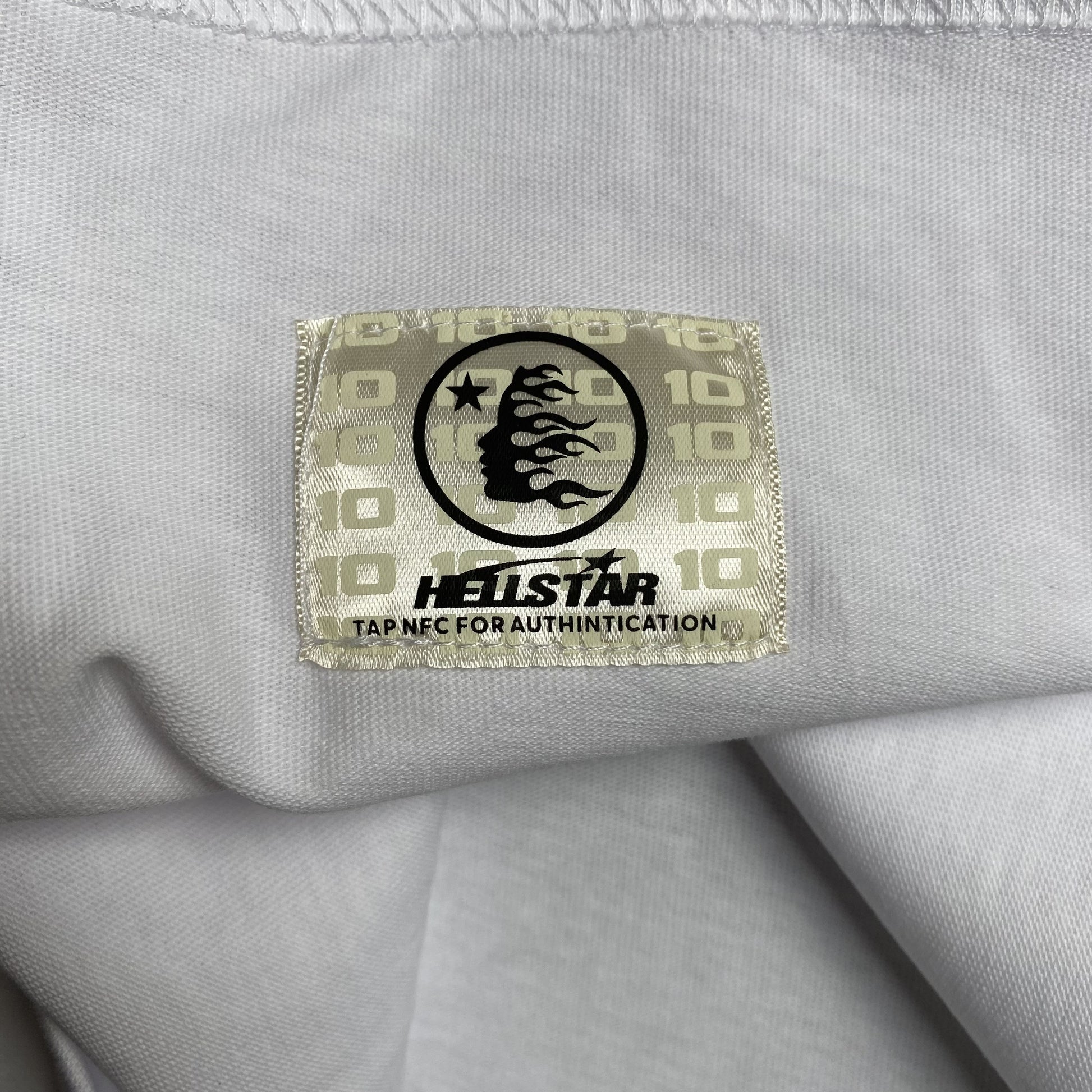hellstar-box-logo-red-tee-white-4-Drip Store Argentina