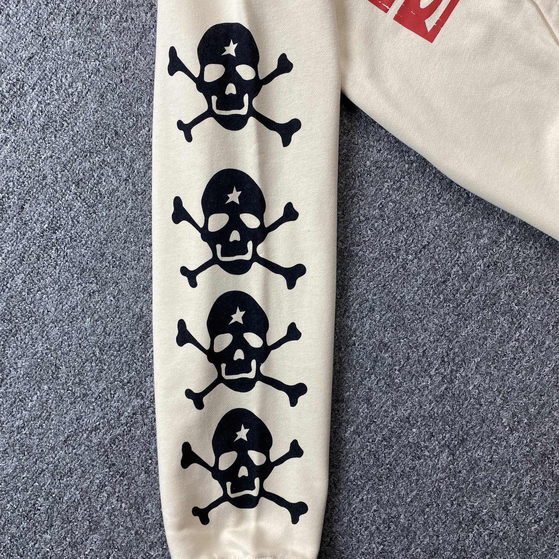 hellstar-if-you-dont-like-us-beat-us-hoodie-white-7-Drip Store Argentina