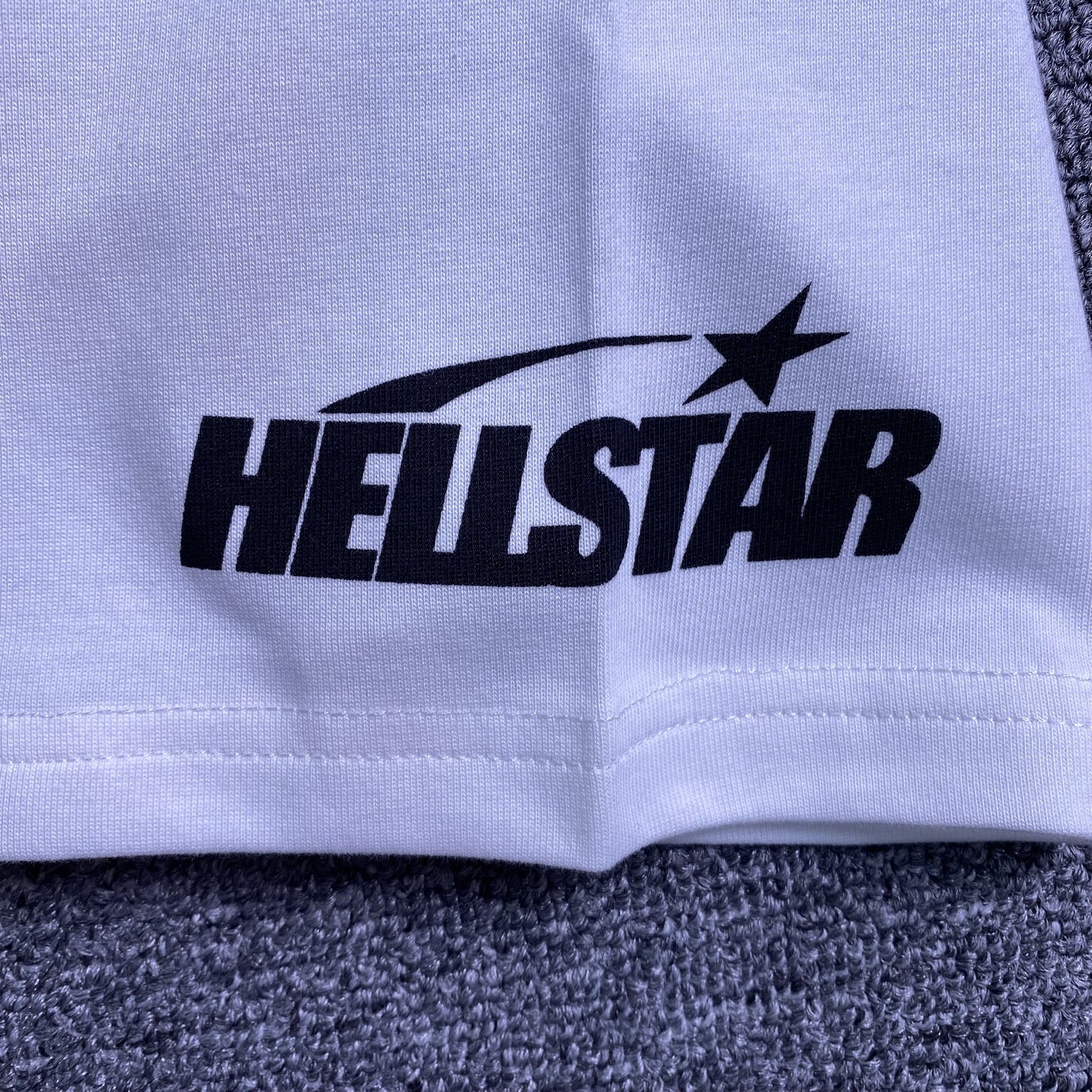 hellstar-pixel-tee-white-6-Drip Store Argentina