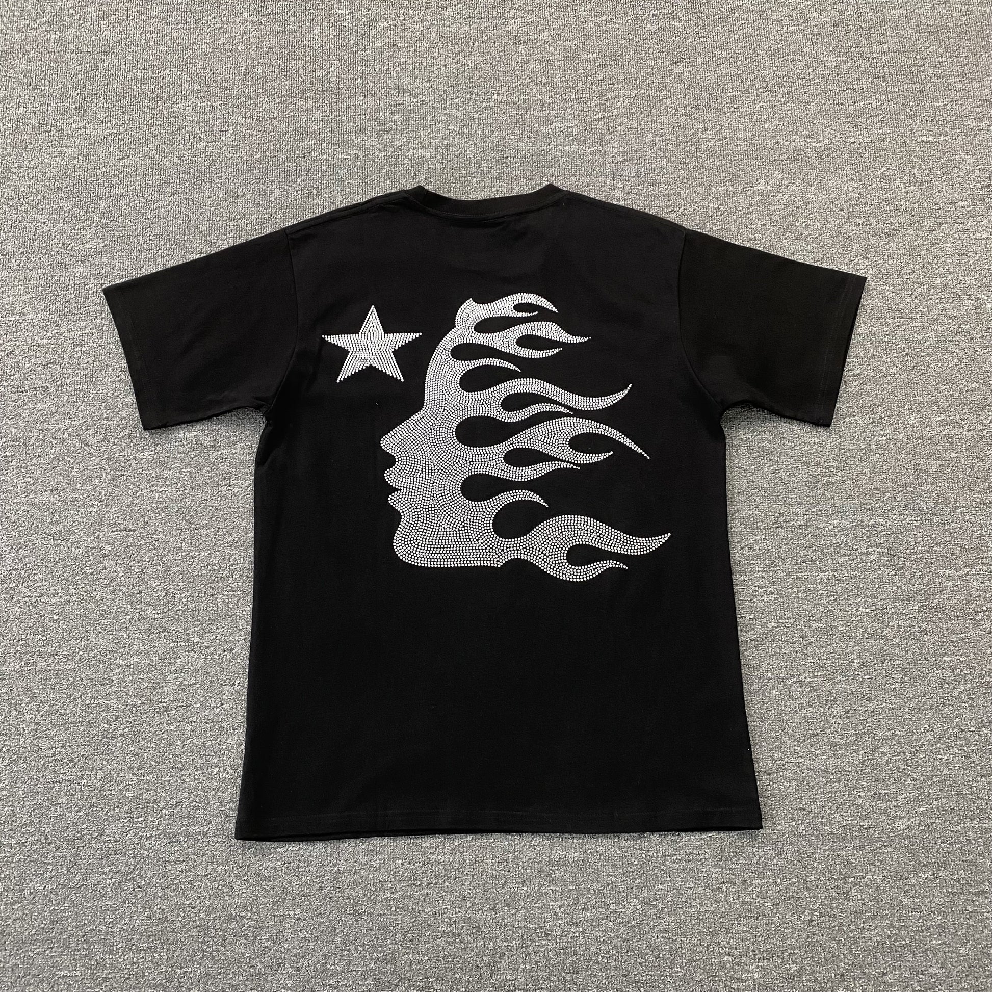 hellstar-studios-enlightenment-club-tee-black-2-Drip Store Argentina