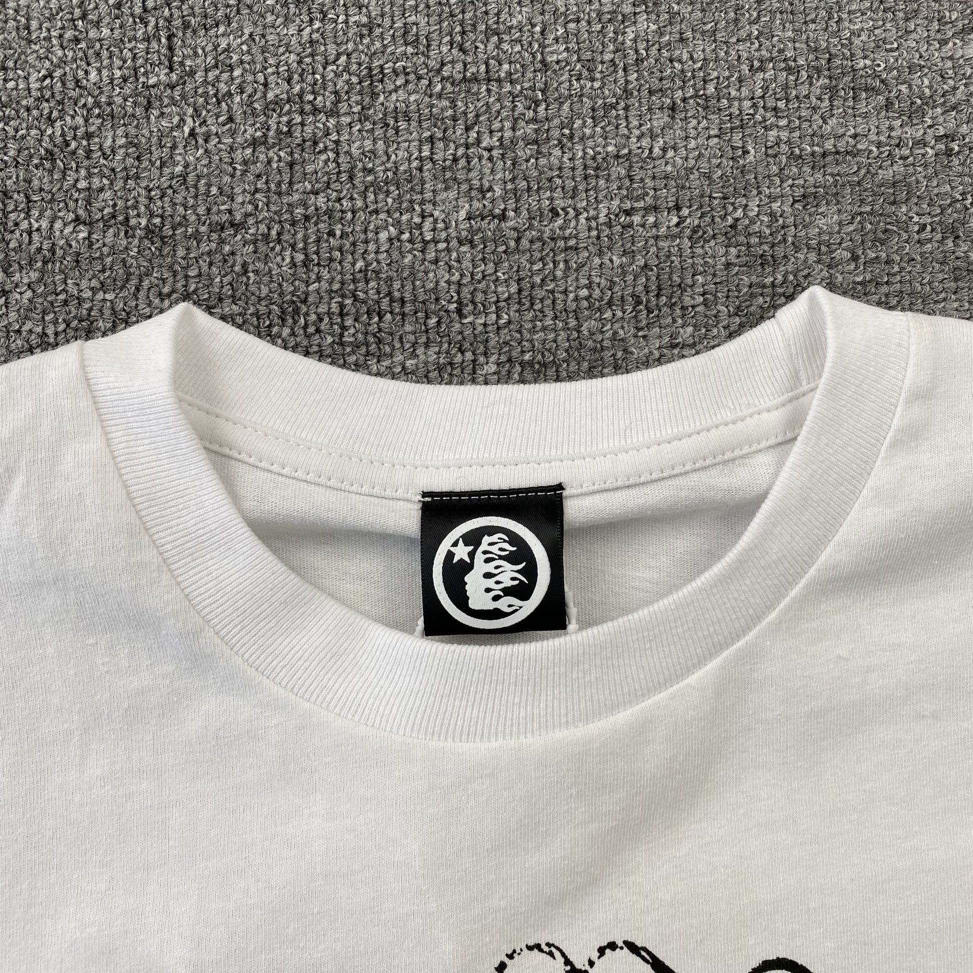 hellstar-vertabrae-tee-white-8-Drip Store Argentina
