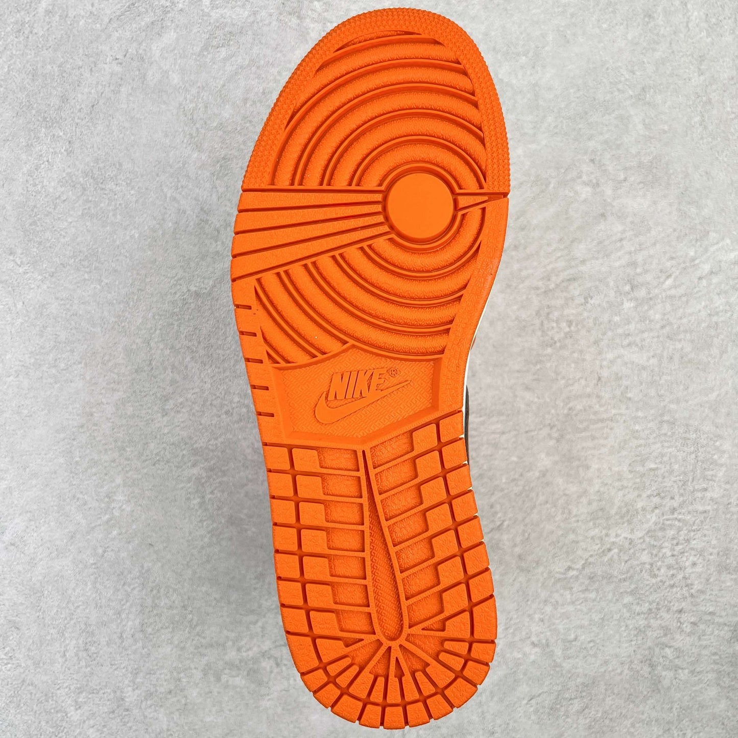 JORDAN 1 HIGH OG WMNS STARFISH