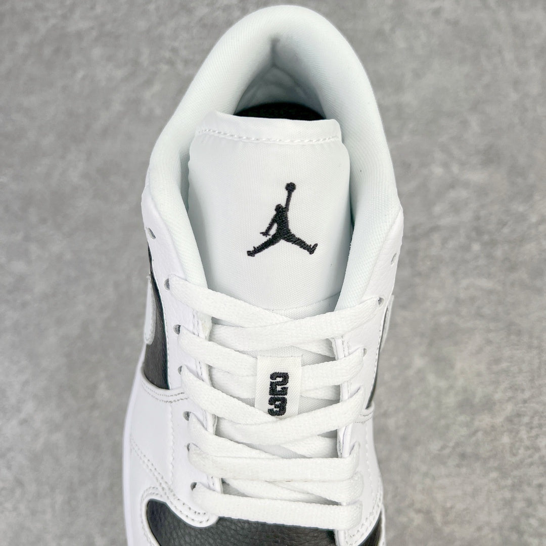 JORDAN 1 LOW PANDA
