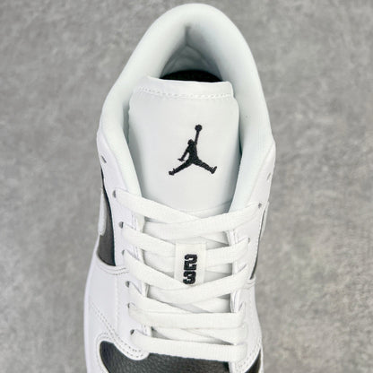 JORDAN 1 LOW PANDA