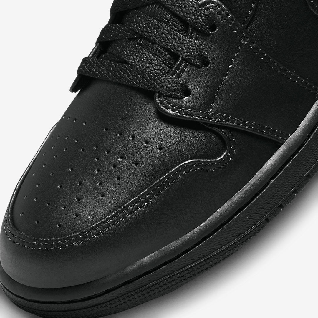 jordan-1-mid-triple-black-4-Drip Store Argentina