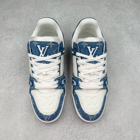 Louis Vuitton Trainer Sneaker Blue