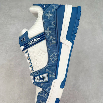 Louis Vuitton Trainer Sneaker Blue