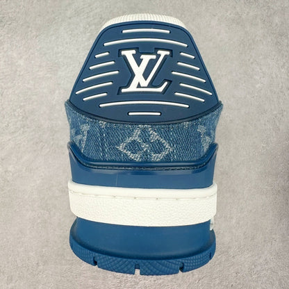 Louis Vuitton Trainer Sneaker Blue