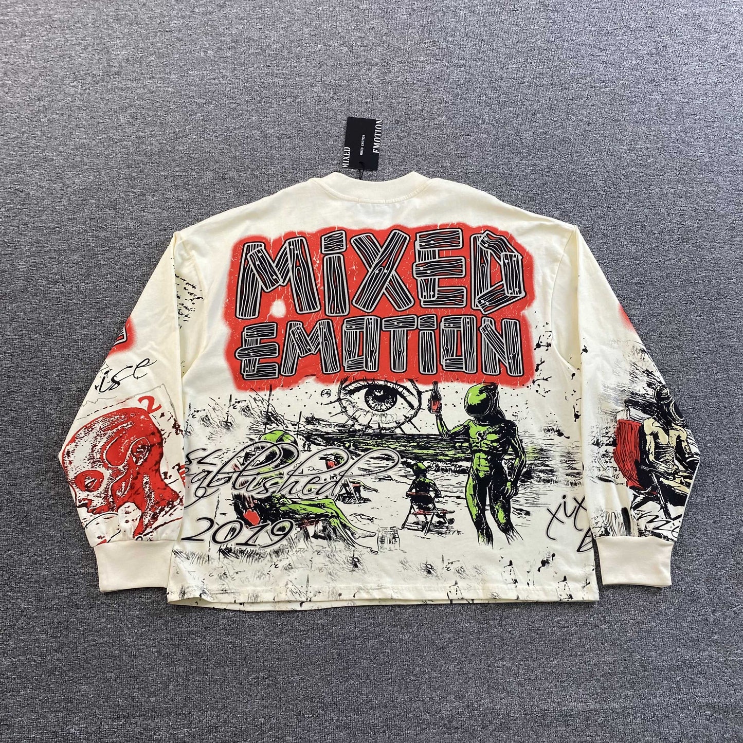 Mixed Emotion Art Club Long Sleeve Tee Cream