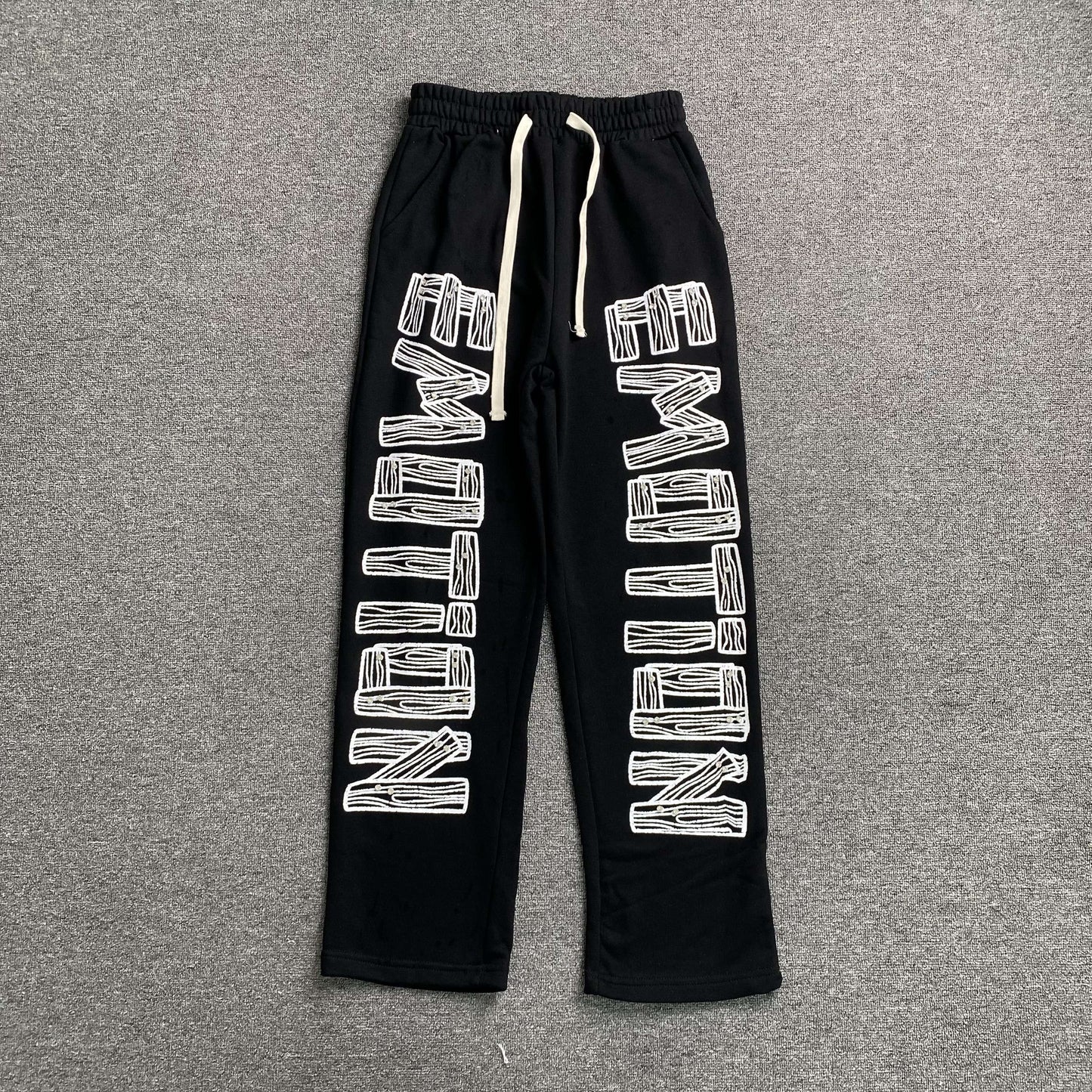 Mixed Emotion Artist Sweatpants Black