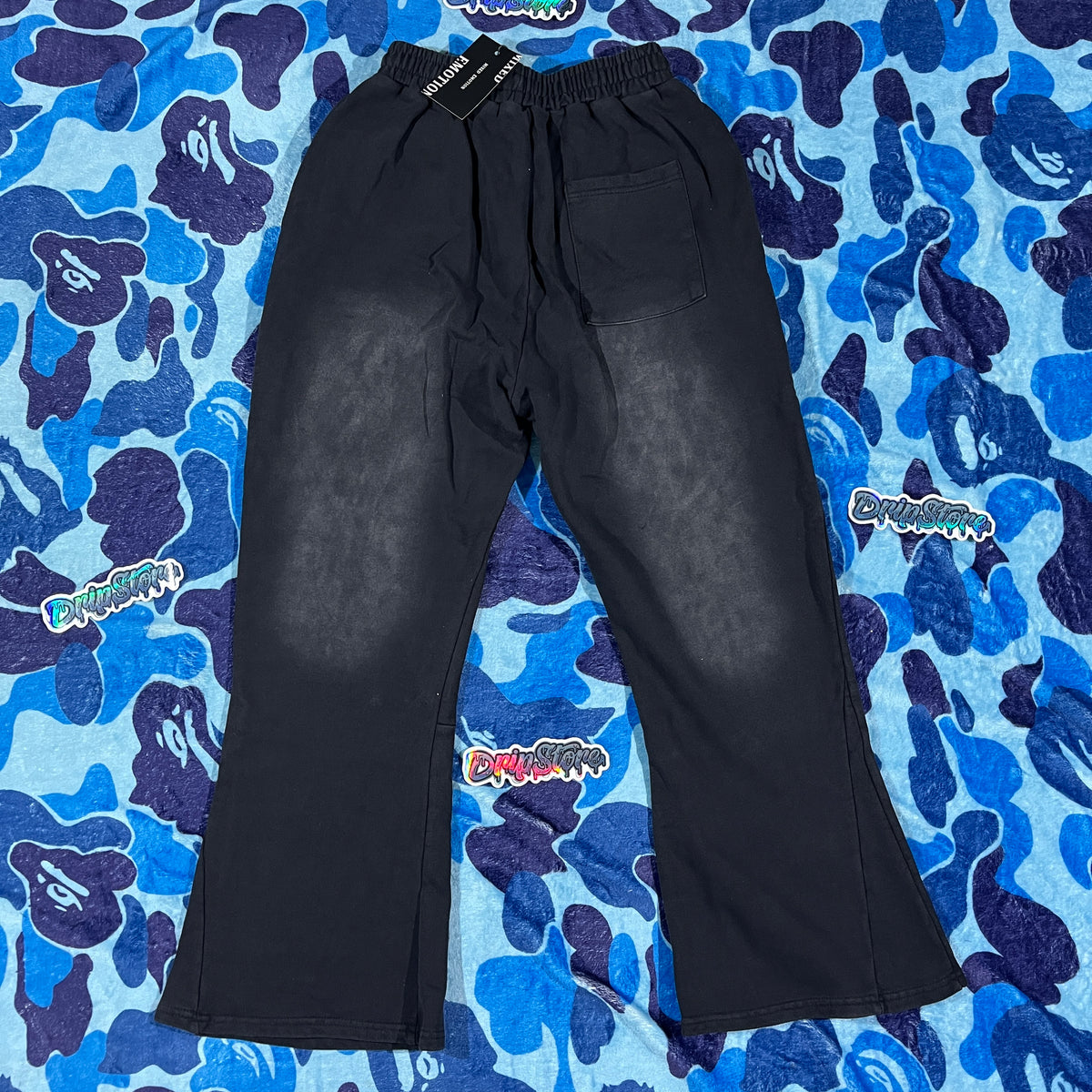 Mixed Emotion Cupid Sweatpants Black