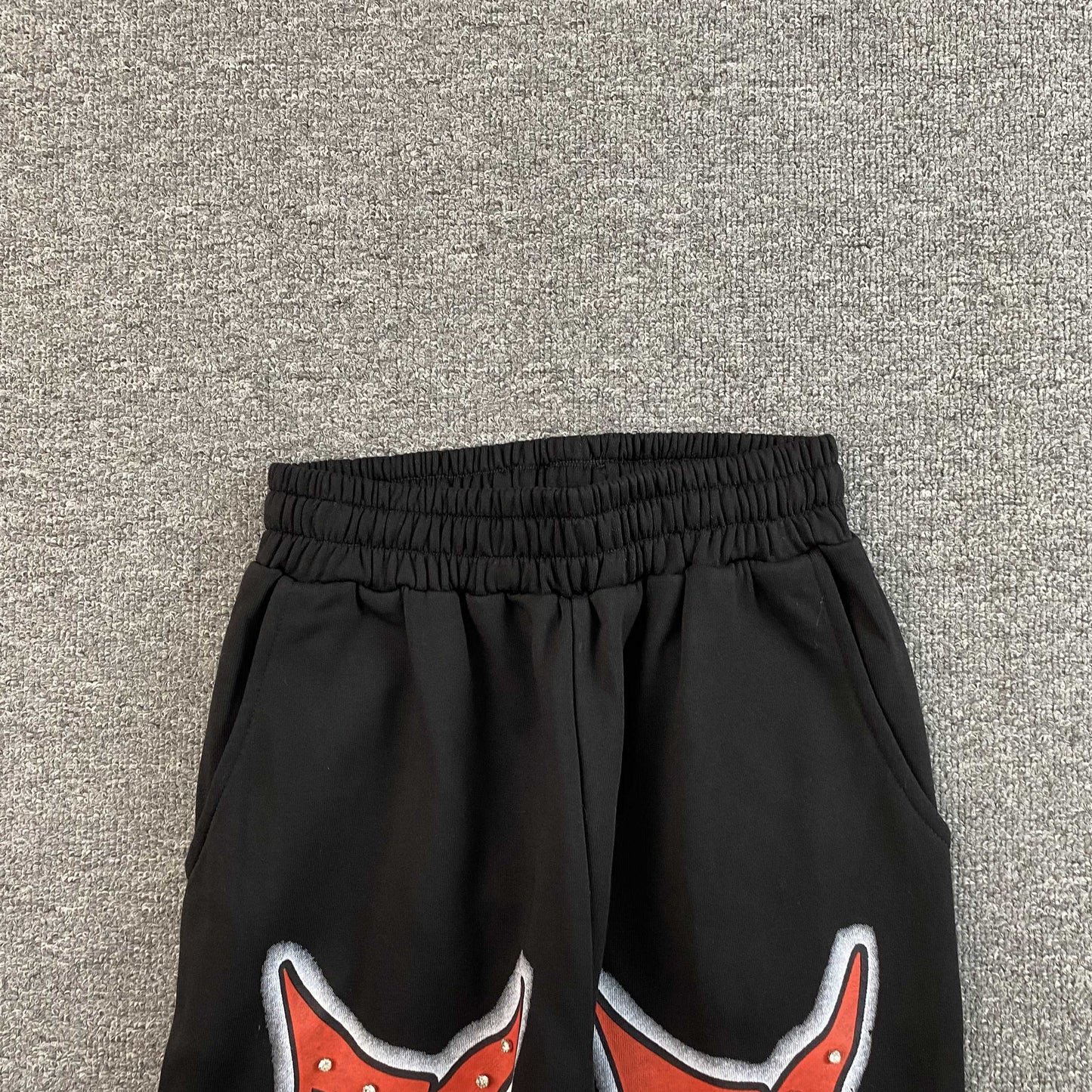 Mixed Emotion Graffiti Sweatpants Black