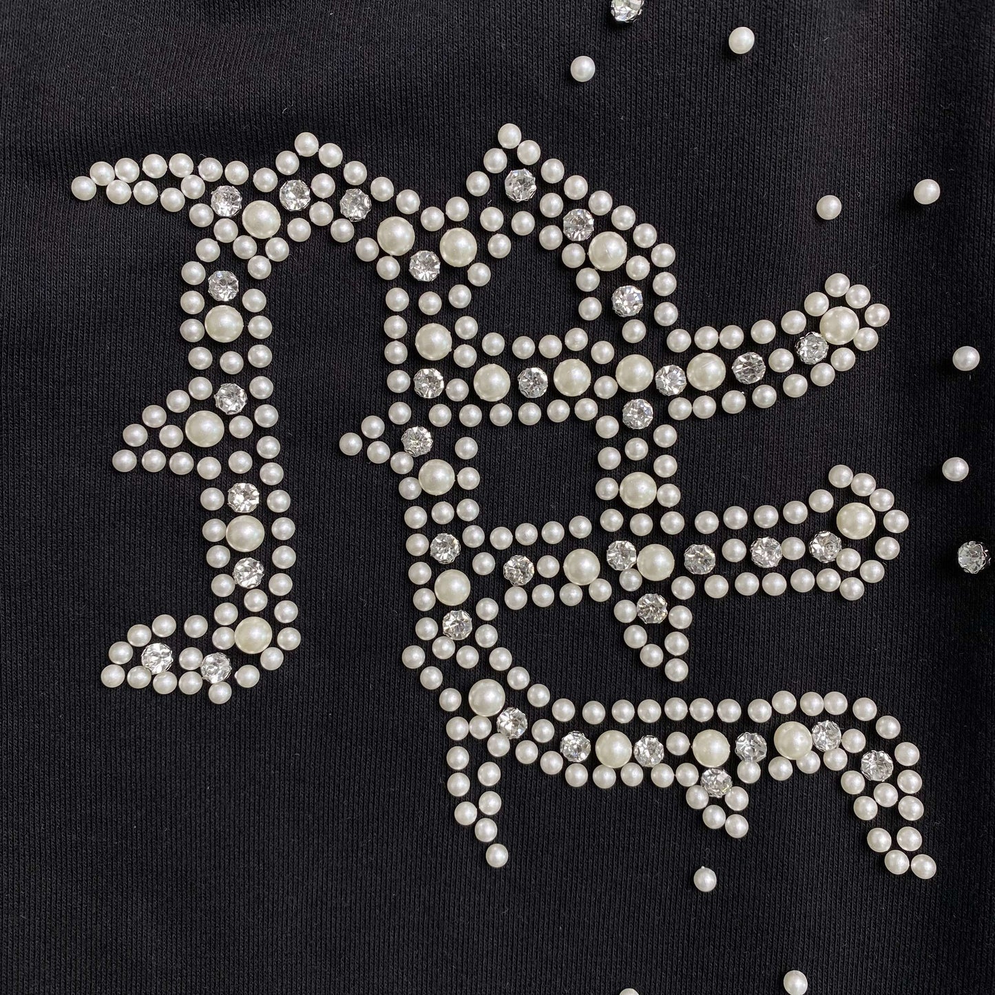 Mixed Emotion Pearl Tracksuit Black