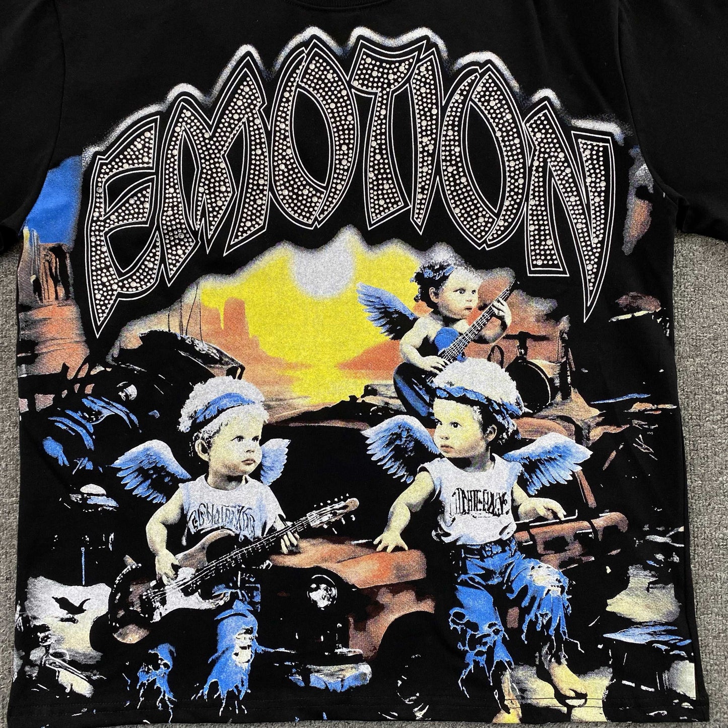 Mixed Emotion Sunrise Tee Black