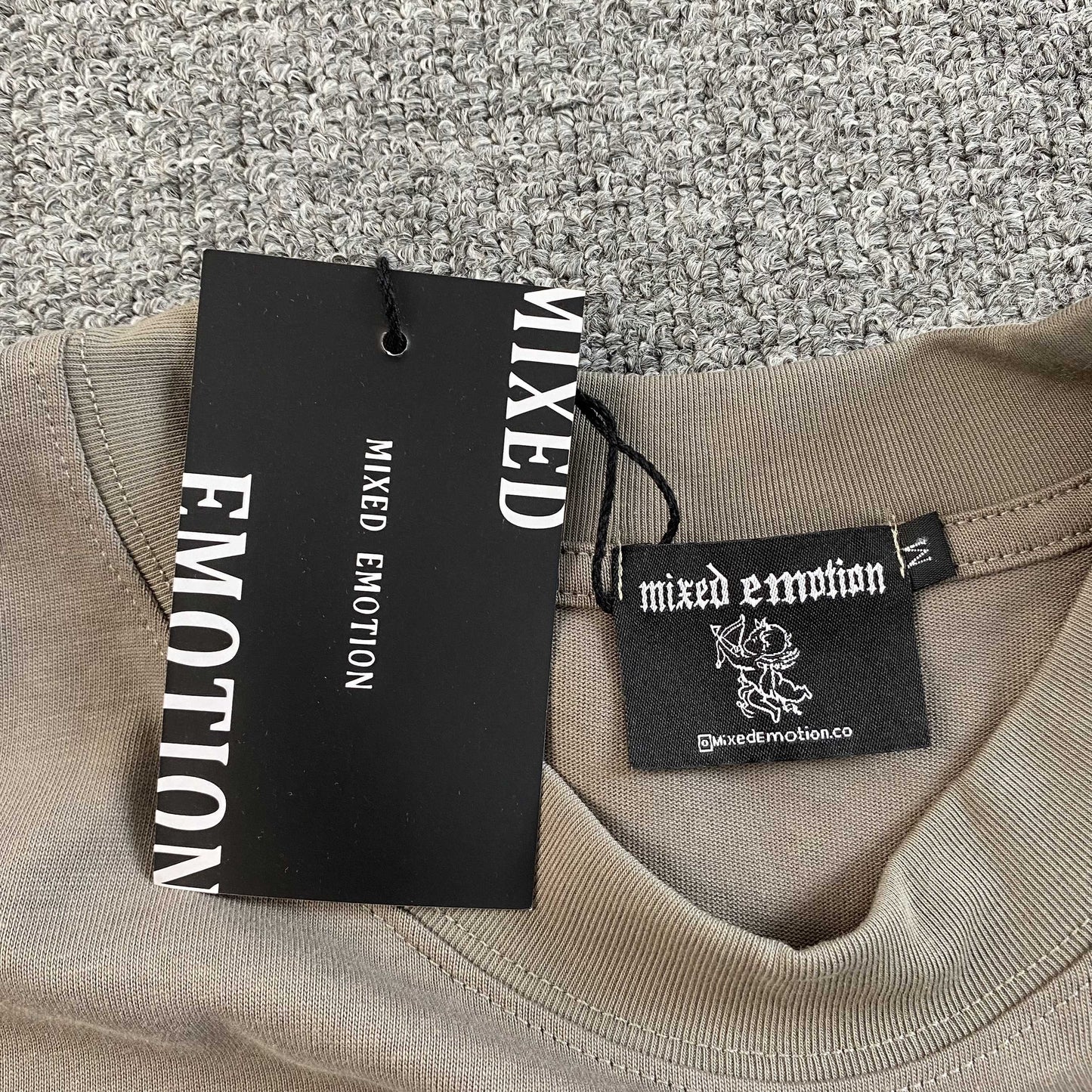 Mixed Emotion Ufo Long Sleeve Tee Grey