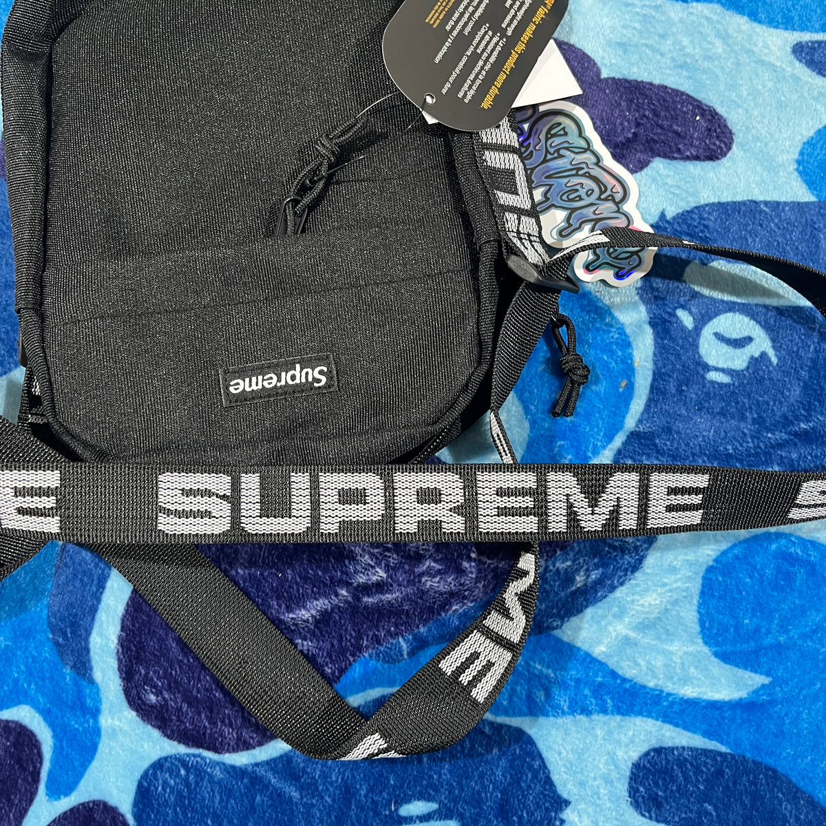 SUPREME SHOULDER BAG (SS18) BLACK