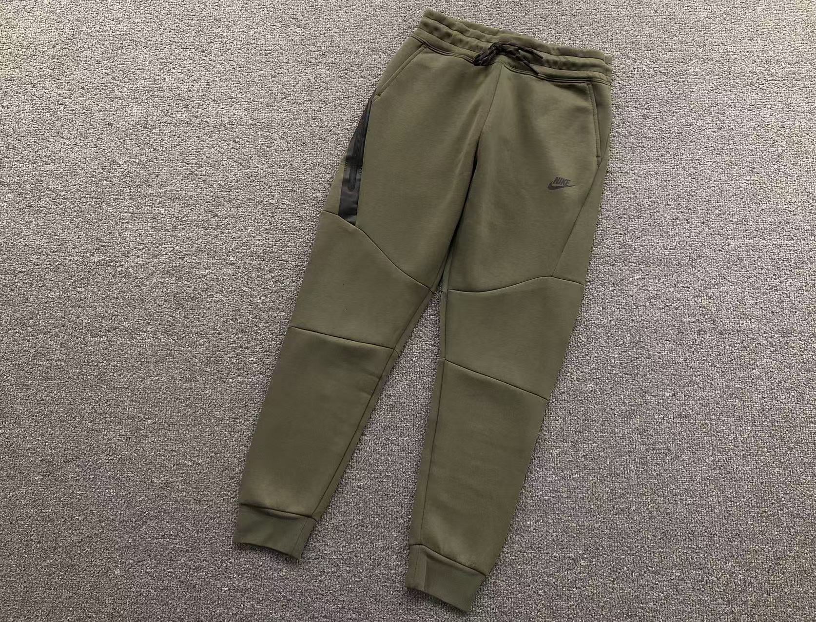 nike-tech-fleece-tracksuit-green-3-Drip Store Argentina